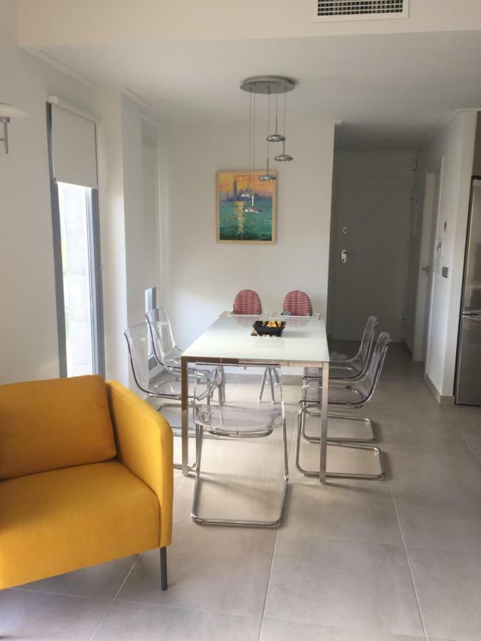 Villa Amalia 54 Torrevieja Bagian luar foto